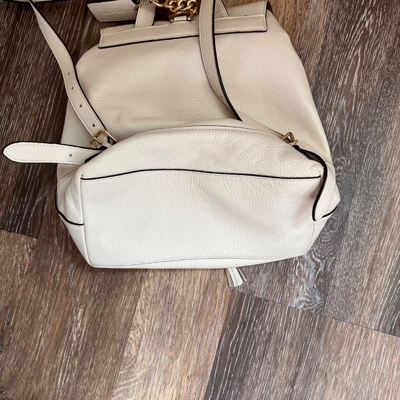 Coach Elle Backpack - Leather F72645 - Picture 3 of 6